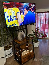 Porta TV con rotelle 