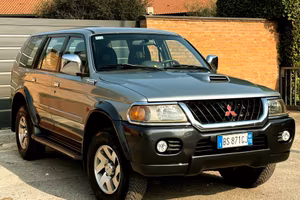 MITSUBISHI PAJERO SPORT 2.5D 4x4 - 195000km - 2001
