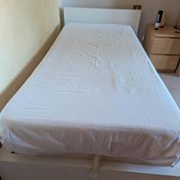 Letto singolo con contenitore e materasso