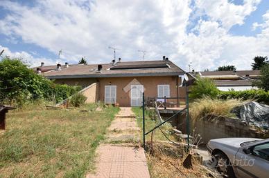 5 LOCALI A PASTURANA