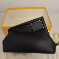 Borsetta modello Fendi nera mini nuova 