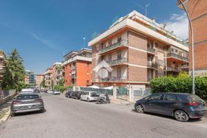 4 LOCALI A ROMA