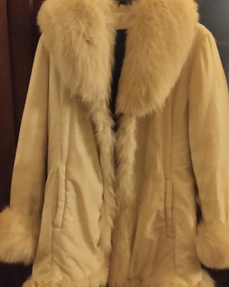 piumino con pelliccia di volpe