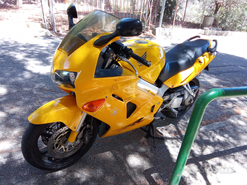 Honda vfr rc46