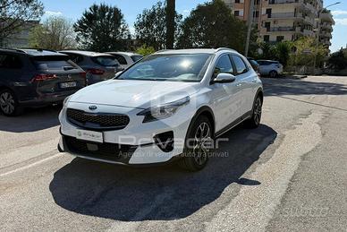 KIA Xceed 1.6 CRDi 136 CV MHEV DCT High Tech