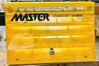 Espositore in metallo e plexiglass