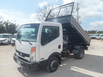 Nissan cabstar ribaltabile trilaterale