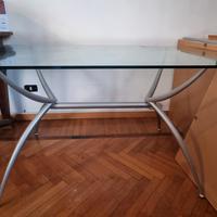 Tavolo moderno Calligaris Diablo vetro e acciaio