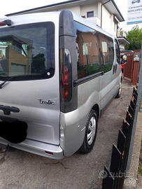 Renault Trafic Passenger 2008 140 cavalli