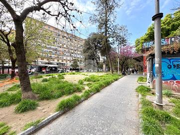 3 LOCALI A NAPOLI