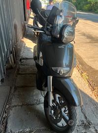 Aprilia Scarabeo 500