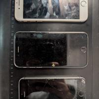 Lotto 3 iPhone per RICAMBI - Smartphone