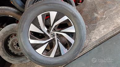cerchi e gomme Volkswagen tiguan