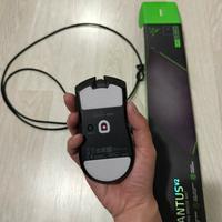 Razer Viper v3 pro + mousepas
