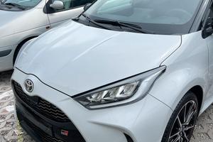 Yaris hybrid GR Sport 116CV
