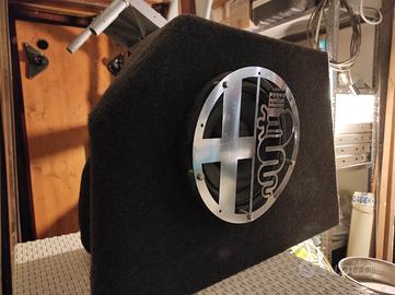 Subwoofer su misura alfa 147