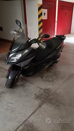 Kymco Downtown 300i  2010 - 38733km - accessoriato