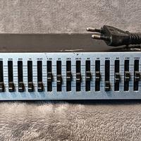 Equalizzatore PHONIC MQ3300