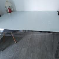 Tavolo acciaio e vetro