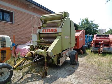 Rotopressa claas rollant 62 rete e spago