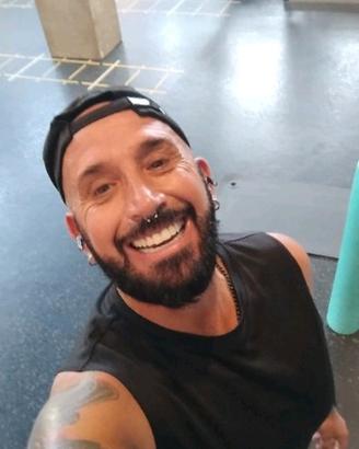 Accoglienza clienti, operaio, impiegato, bar