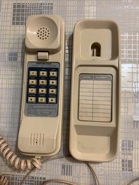 Telefono da parete vintage