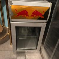 Frigorifero redbull