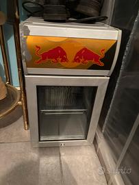 Frigorifero redbull