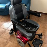 Sedia a rotelle elettrica