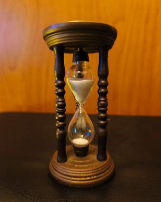Clessidra vintage in ottone 