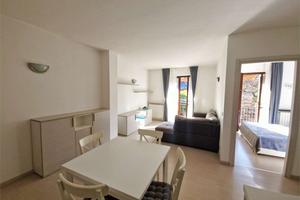 Elegante appartamento fronte lago