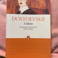 Libro "L'idiota" di Fëdor Dostoevskij