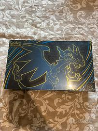 Pakemon box charizard edizione premiun sigillata