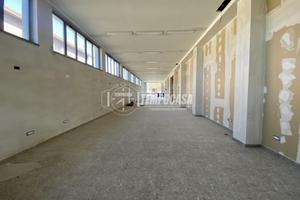 Capannone a Aulla Viale Lunigiana 1 locali