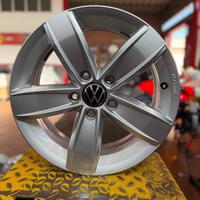 Cerchi in lega originali VW T-ROC DA 16 pollici