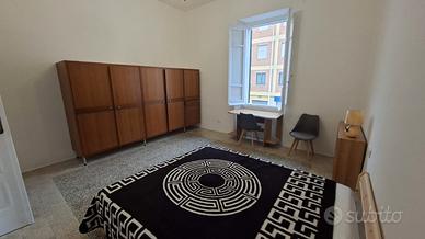 Camera singola - spese comprese - solo donne