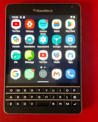 Blackberry Passport Android