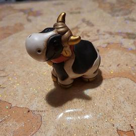 thun mucca carolina bianca e nera presepe