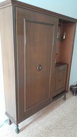 Armadio appendiabiti