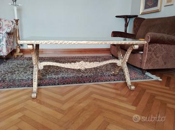 antico tavolino  rettangolare dorato