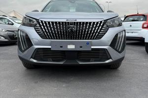 Peugeot 2008 Hybrid 136 e-DCS6 Allure 02/2025