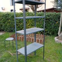 scansia 4 ripiani  in ferro 