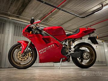 Ducati 916