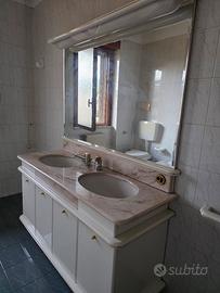 Mobile Bagno con Vetro e Marmo