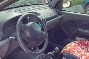 Renault clio 1.2 del 98.