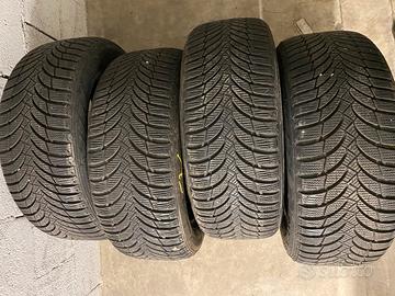 4 pneumatici termici 205/55r16 94v