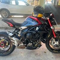 Mv agusta dragster rr