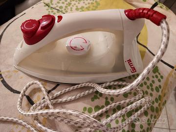 Ferro da stiro leggero 1300W