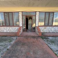 Rif. 430 fronte villaggio coppola - villa singola