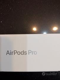 AirPods Pro